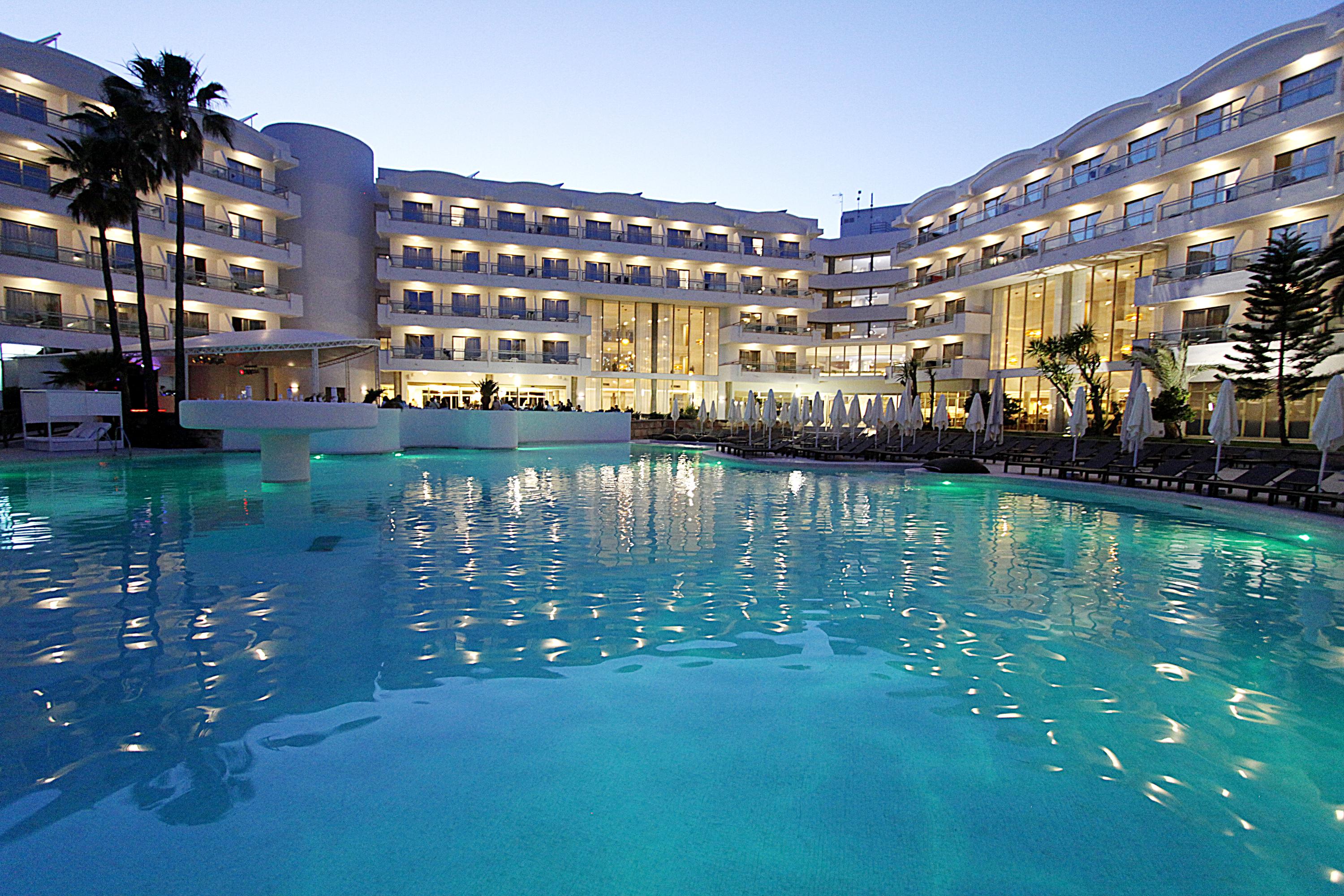 Bg Rei Del Mediterrani (Adults Only) Platja de Muro Εξωτερικό φωτογραφία